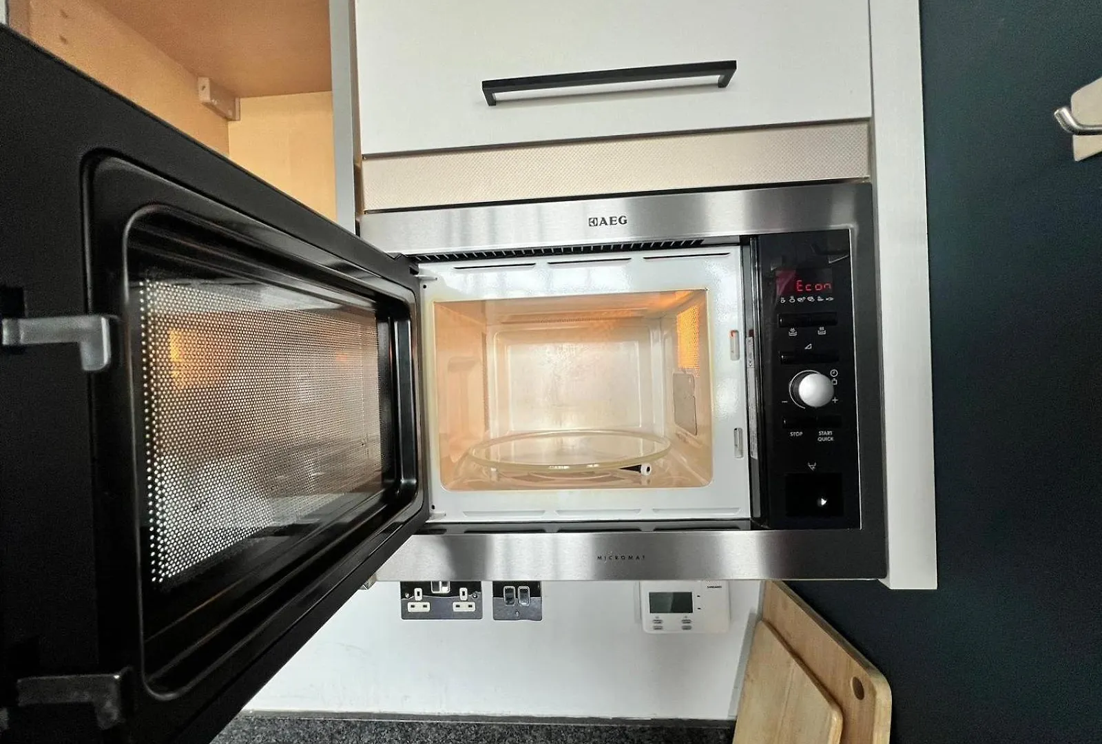 Entire Stylish Apartment Central Brighton North St 0*,  United Kingdom