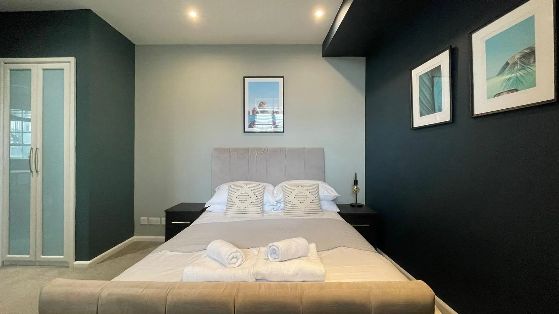 Entire Stylish Apartment Central Brighton North St